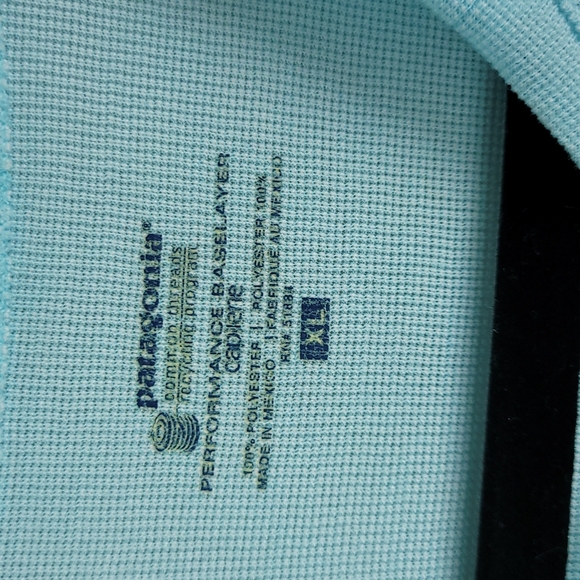 - Patagonia performance baselayer top Sz XL - Picture 3 of 8